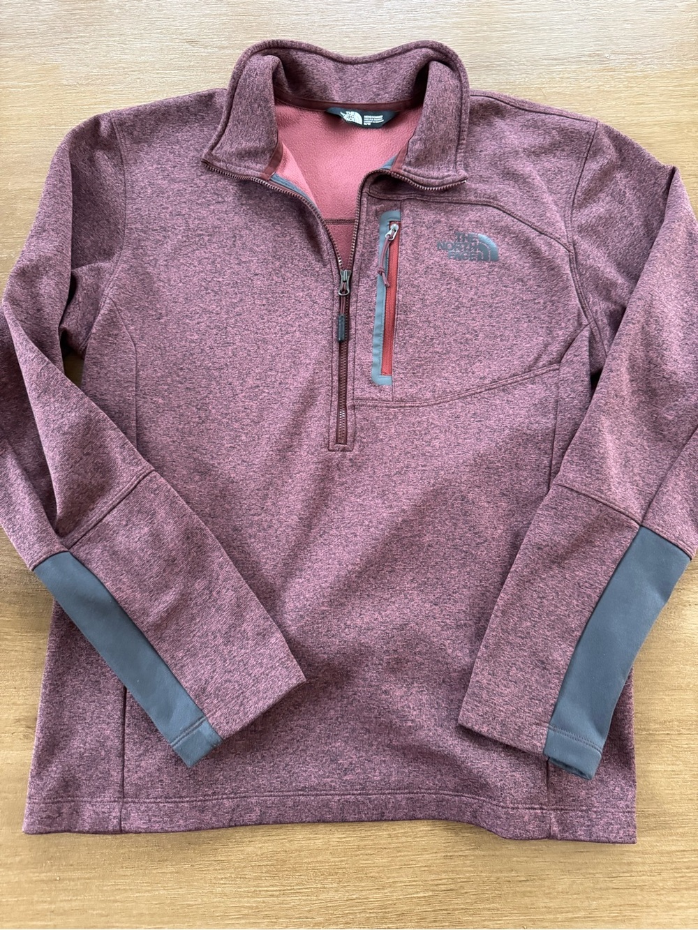 The North Face Men's Quarter-Zip Pullover - Heathered Burgundy